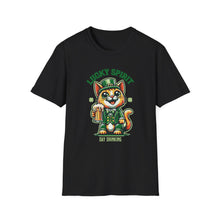 St Patrick's Lucky Spirit with Cat Drink Beer - Classic Fit