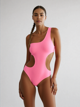 Women's One-Shoulder Retro Swimsuit - One-Piece Hollow-Out Swimwear