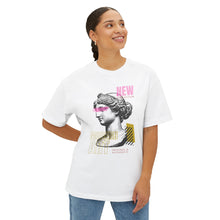 Modern Art Meets Medieval Sculpture - Oversized Fit