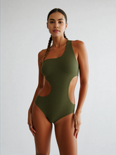 Women's One-Shoulder Retro Swimsuit - One-Piece Hollow-Out Swimwear